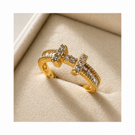 Anillo Regulable Dorado con Cristales